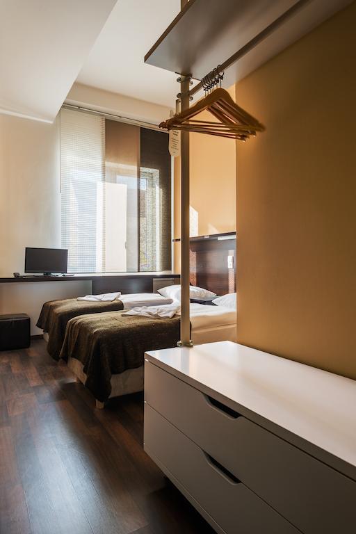 Apple City Hotel Berlin Room photo